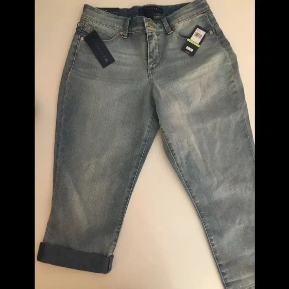 Bandolino Lisbeth Skimmer Curvy Capri Sz 4 NWT